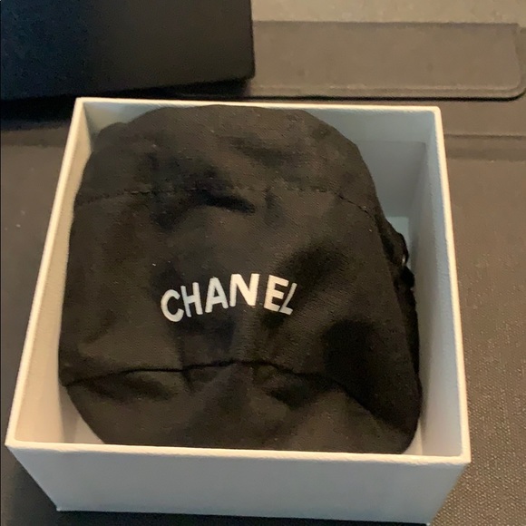 Chanel Empty gift Box - Picture 2 of 2